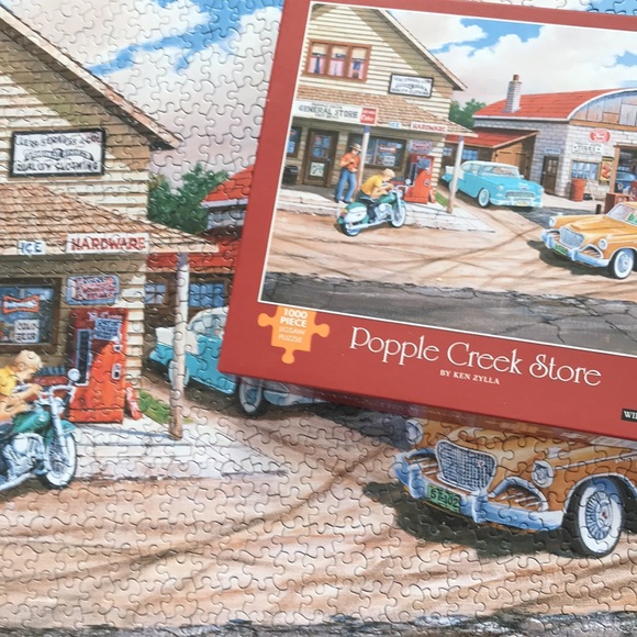 Willow Creek 1000 pc general store puzzle euc - Picture 2 of 6